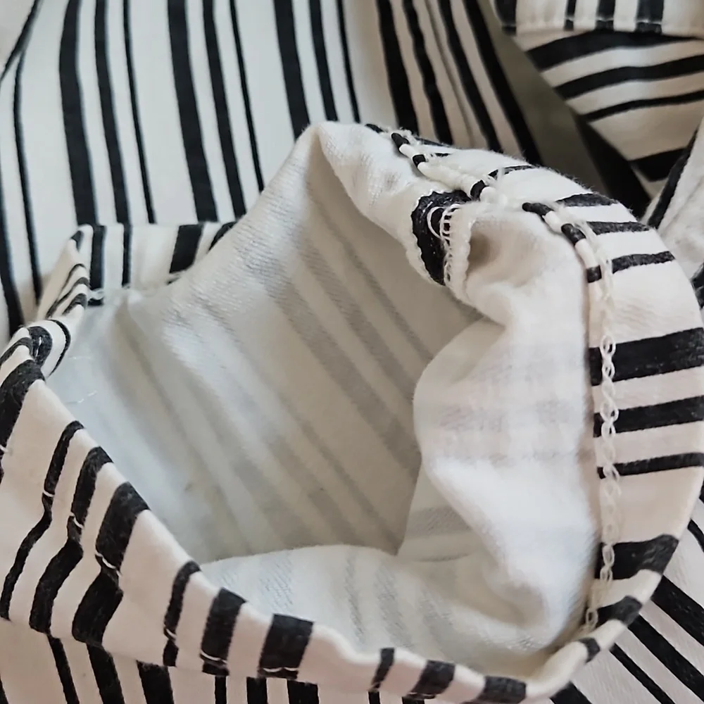 BDG striped jeans size 26
